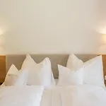 Leonhard - Naturparkhotel Am 4* ويسنسي