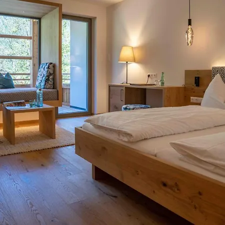 Leonhard - Naturparkhotel Am וויסנסי