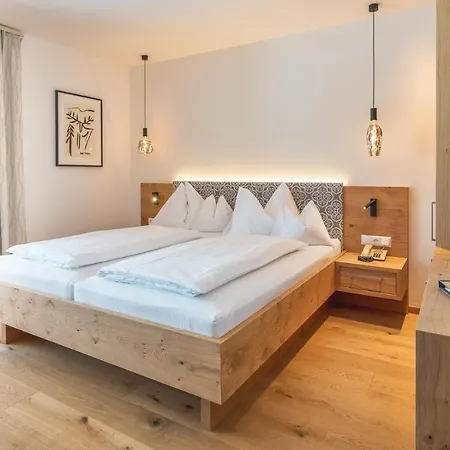 Leonhard - Naturparkhotel Am Otel