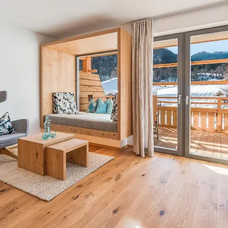 Leonhard - Naturparkhotel Am 4*