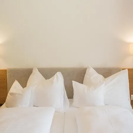 Leonhard - Naturparkhotel Am 4* Weissensee