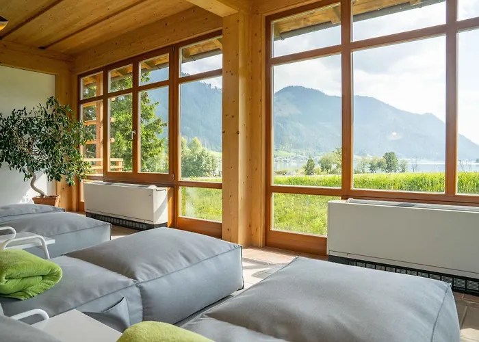 Leonhard - Naturparkhotel Am Hotel Weissensee