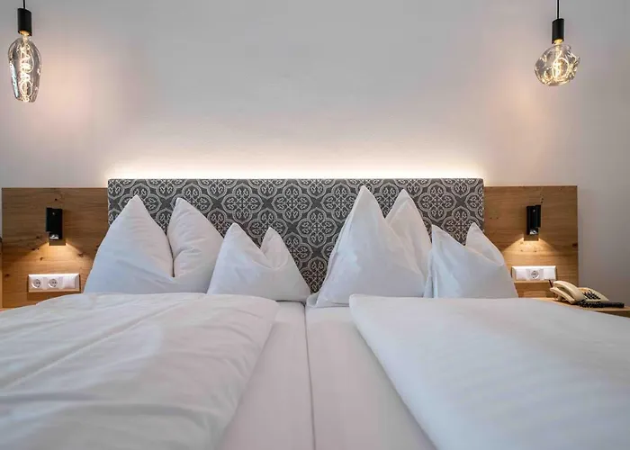 Leonhard - Naturparkhotel Am Hotel